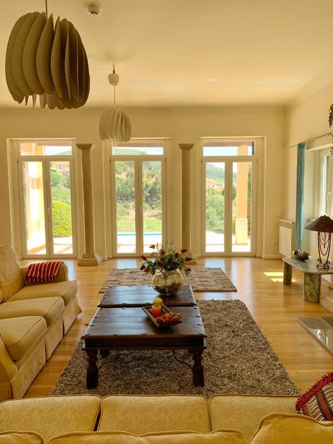 Villa With Swimming Pool In Golf Resort Torres Vedras Buitenkant foto