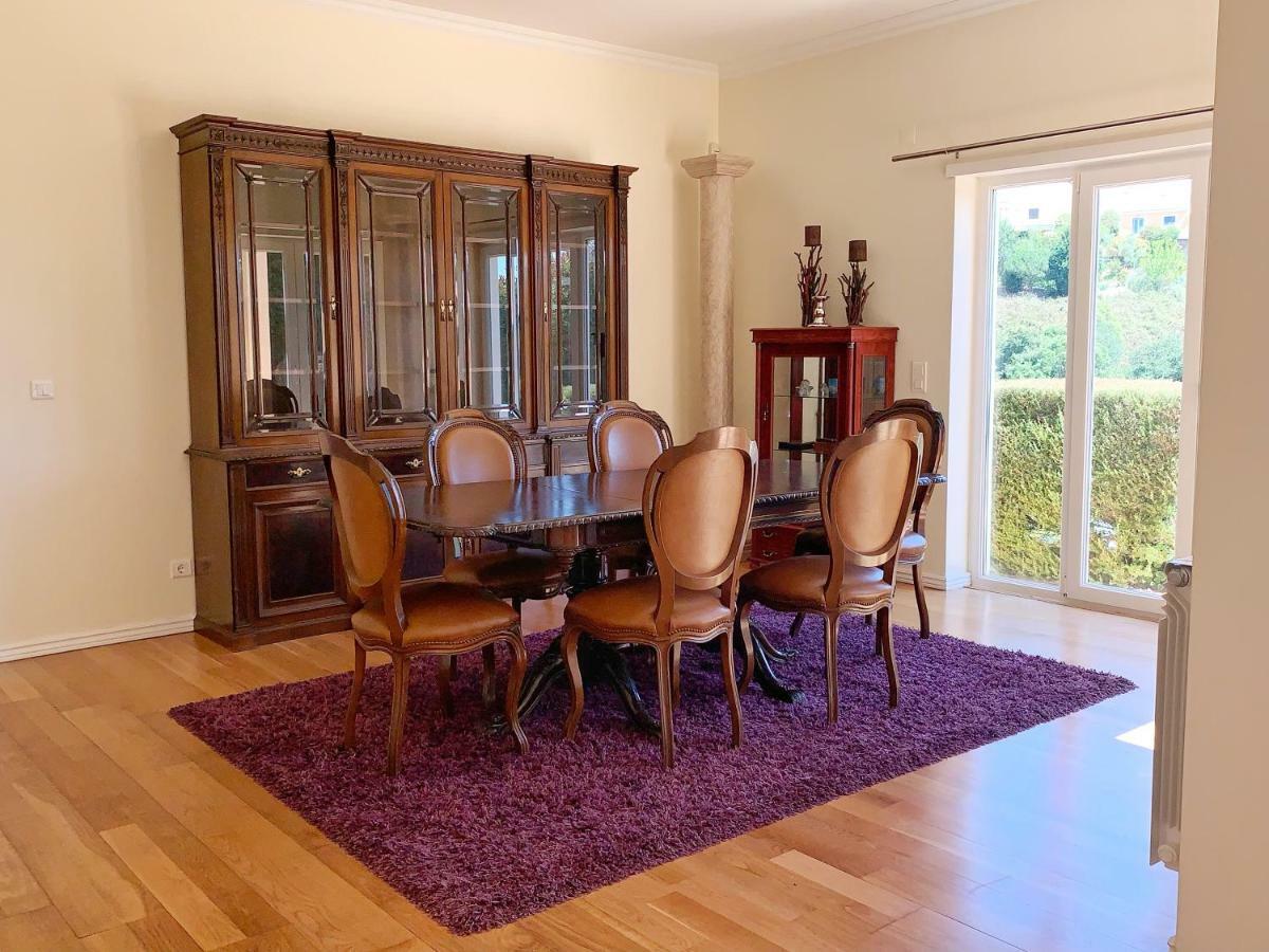 Villa With Swimming Pool In Golf Resort Torres Vedras Buitenkant foto